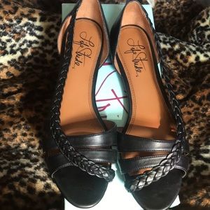 Life Stride New  open toe black flats
